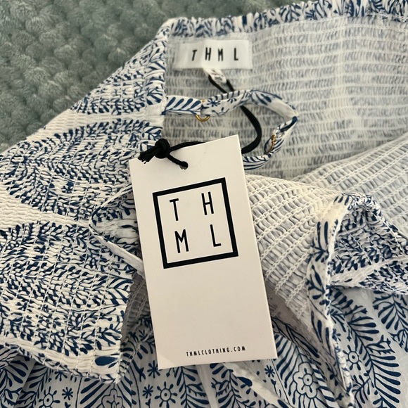 THML smocked midi dress - Picture 5 of 7